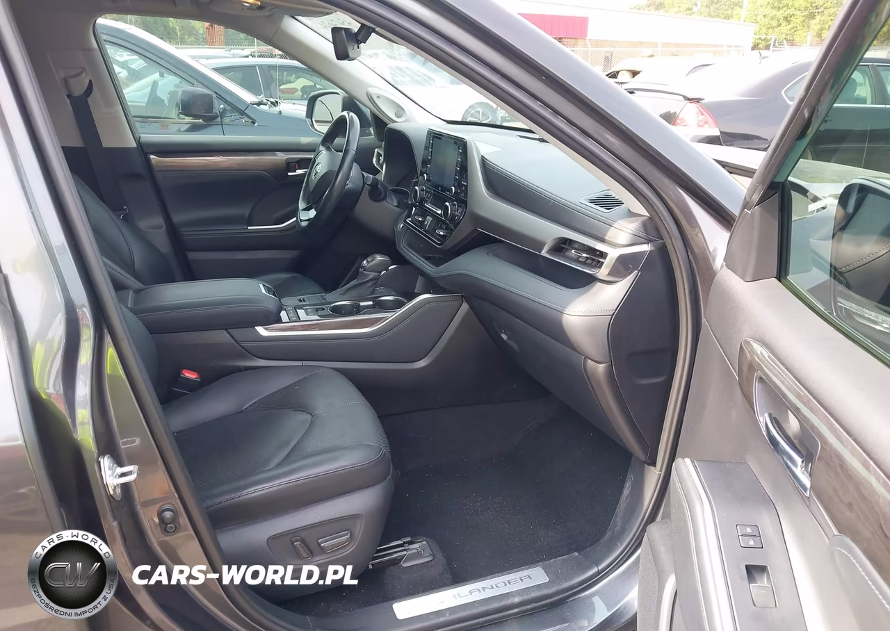 2020 Toyota Highlander Limited VIN:5TDYZRAH8LS024694 - 5