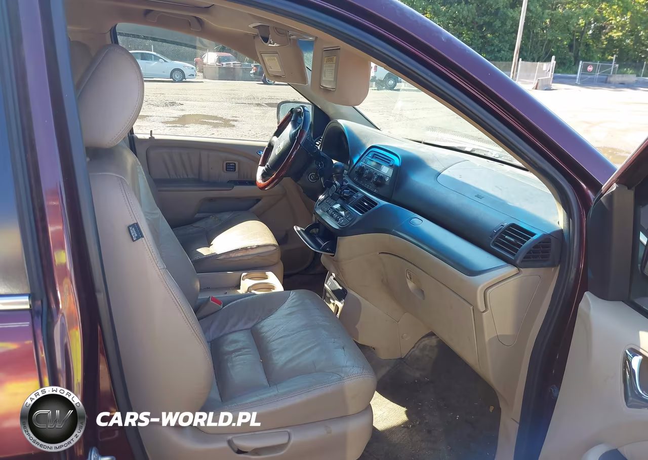 2007 Honda Odyssey Touring VIN:5FNRL388X7B048238 - 5