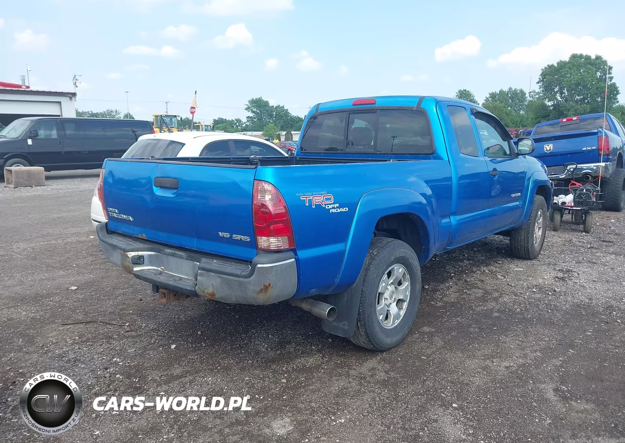 2008 Toyota Tacoma Base V6 VIN:5TEUU42N18Z501402 - 4