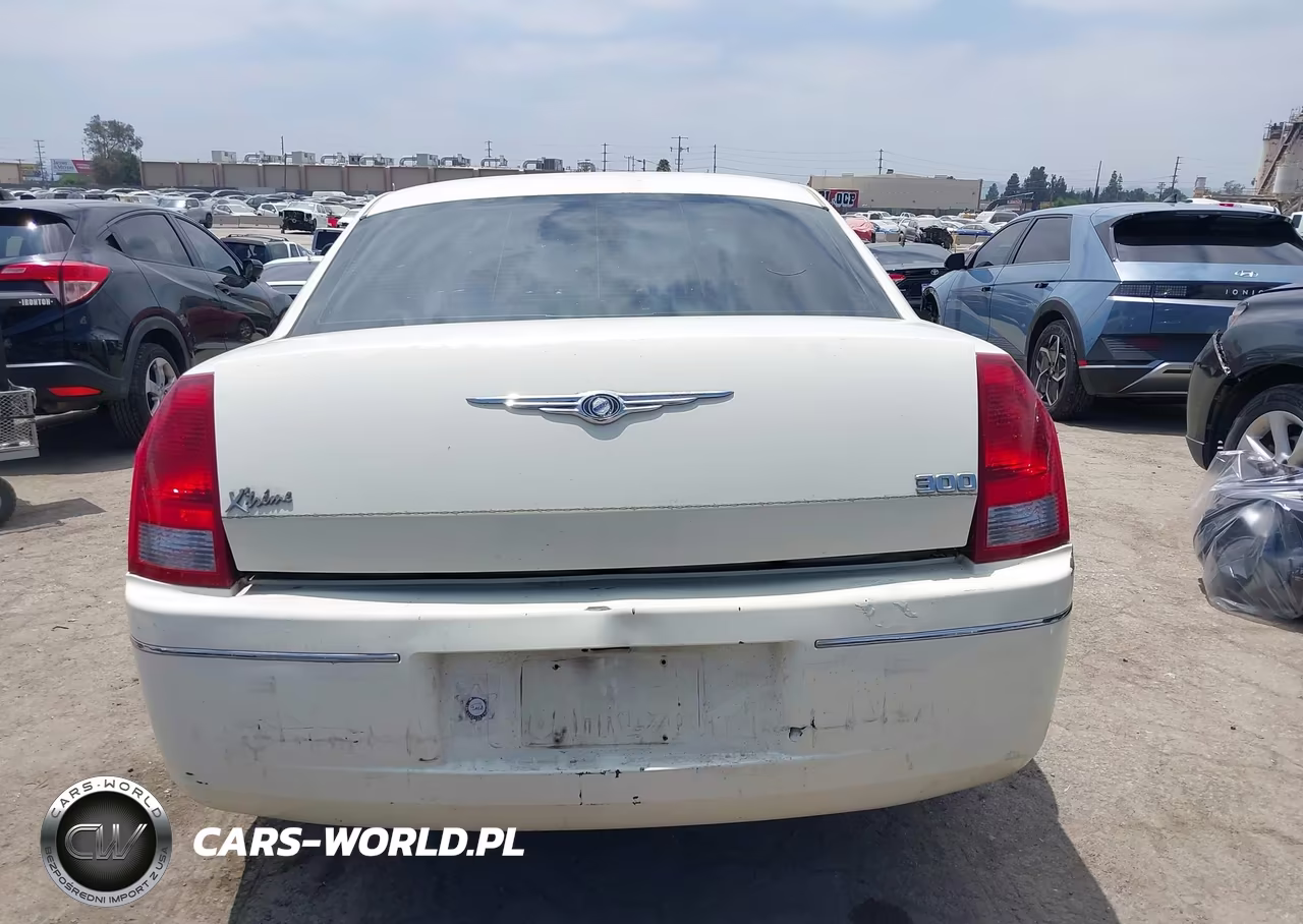 2005 Chrysler 300 Touring VIN:2C3JA53G65H500890 - 17