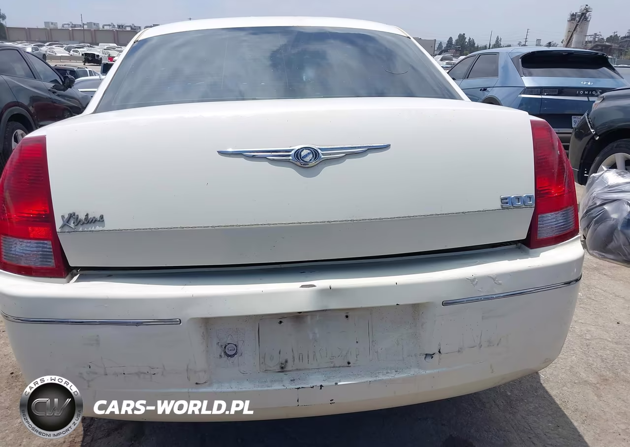 2005 Chrysler 300 Touring VIN:2C3JA53G65H500890 - 6