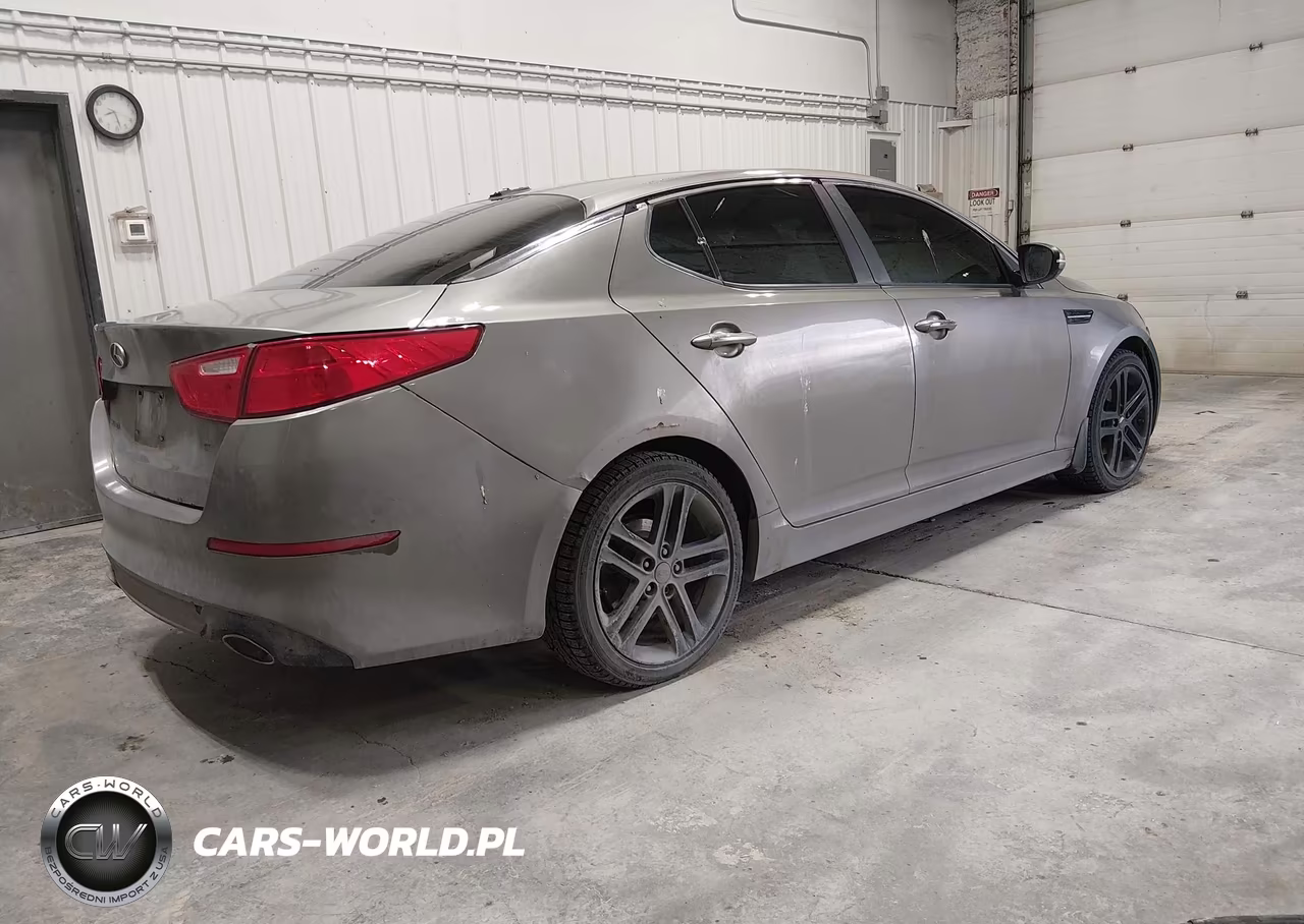 2015 Kia Optima Lx VIN:5XXGM4A77FG467879 - 4