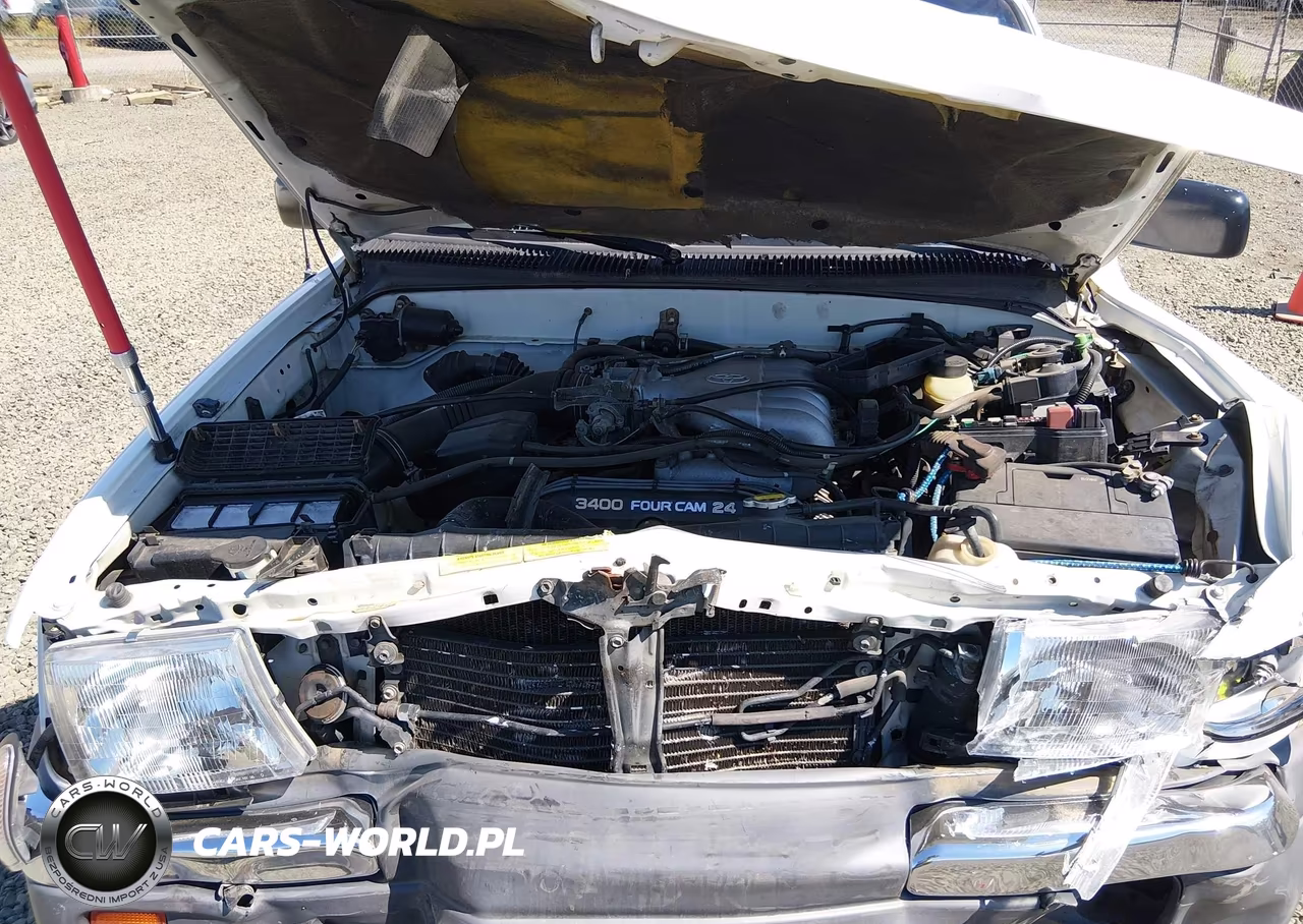 1999 Toyota Tacoma VIN:4TAWN72N5XZ462634 - 10