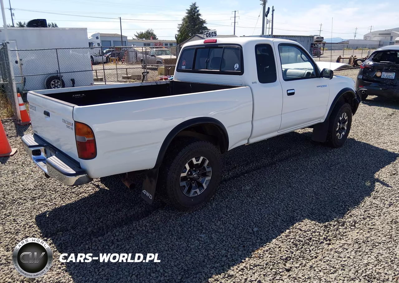 1999 Toyota Tacoma VIN:4TAWN72N5XZ462634 - 4