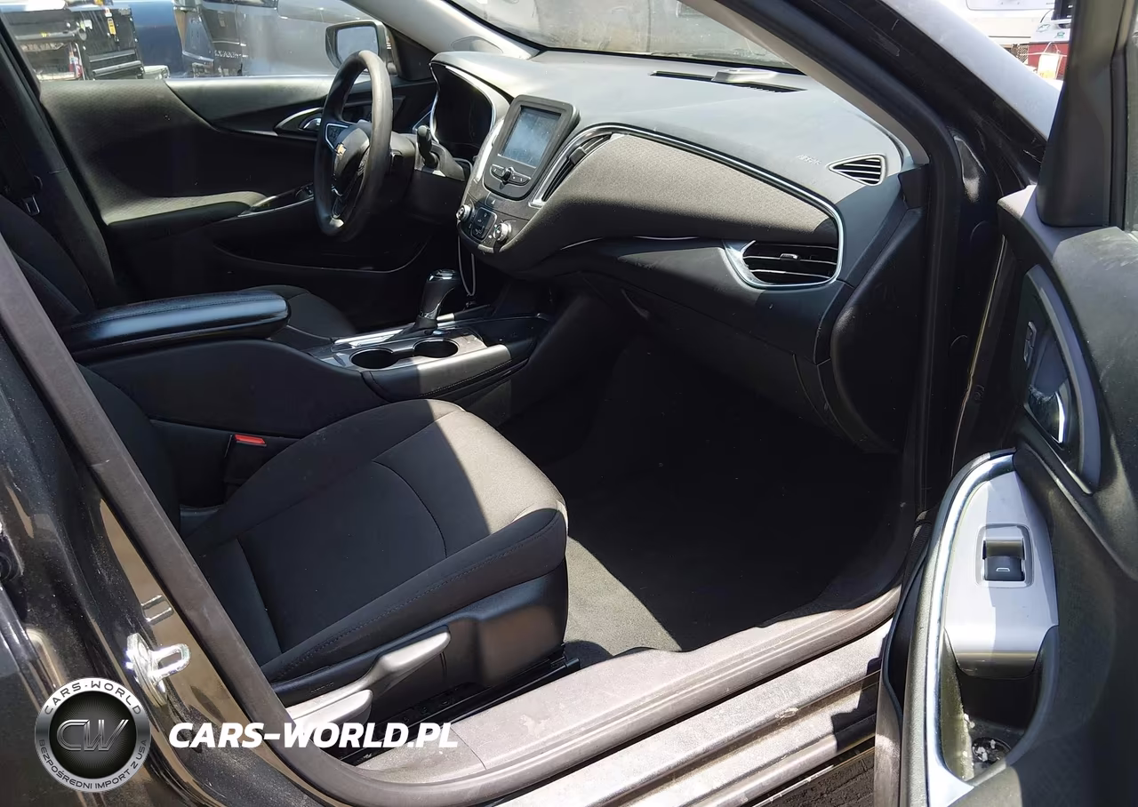 2018 Chevrolet Malibu Lt VIN:1G1ZD5ST6JF230410 - 5