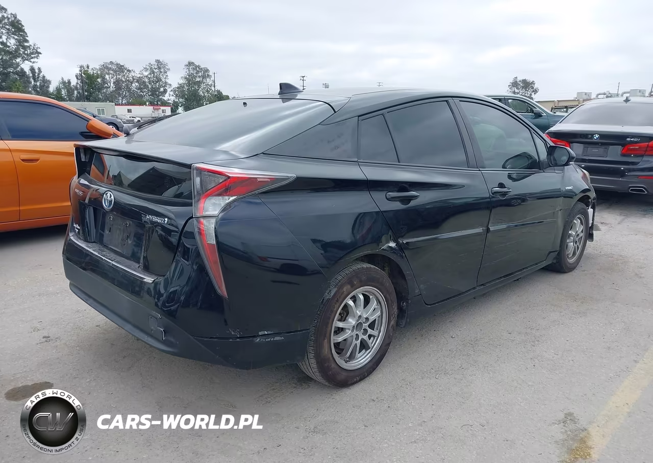 2016 Toyota Prius Two VIN:JTDKBRFU7G3522537 - 4