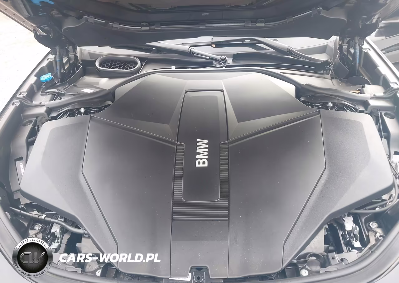 2025 BMW I7 xDrive60 VIN:WBY53EJ04SCV27175 - 10