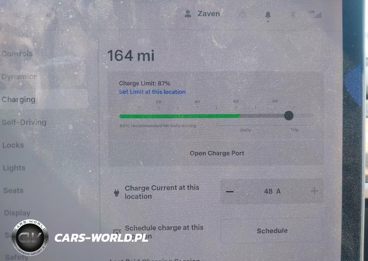 2020 Tesla Model Y Long Range Dual Motor All-Wheel Drive VIN:5YJYGDEE1LF057906 - 18