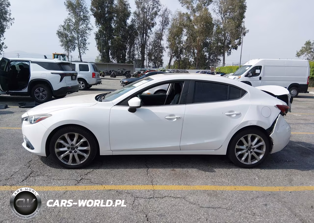2016 Mazda Mazda3 S Grand Touring VIN:JM1BM1X33G1340167 - 14