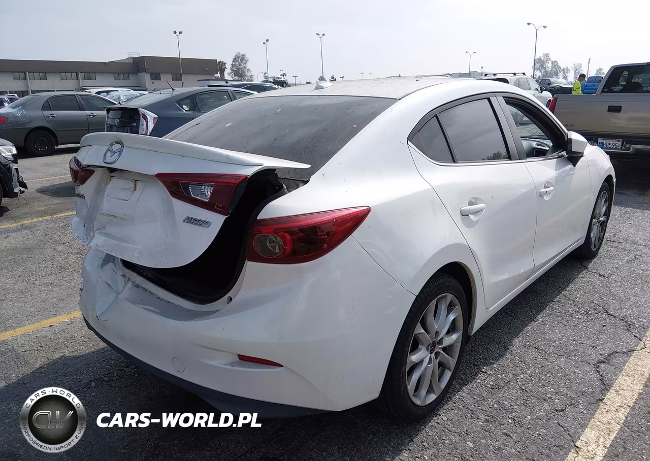 2016 Mazda Mazda3 S Grand Touring VIN:JM1BM1X33G1340167 - 4