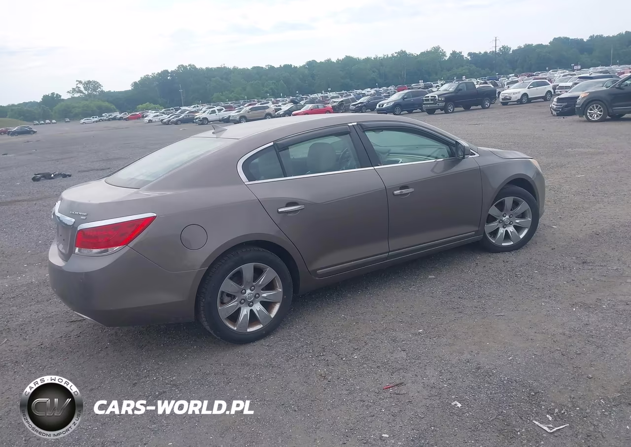 2011 Buick Lacrosse Cxs VIN:1G4GE5ED1BF140692 - 4