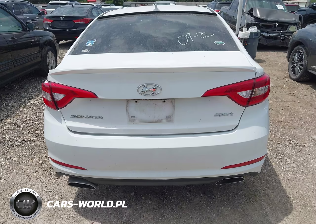 2017 Hyundai Sonata Sport VIN:5NPE34AFXHH582890 - 17