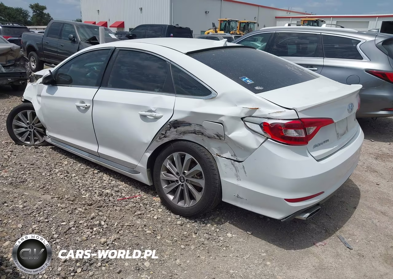 2017 Hyundai Sonata Sport VIN:5NPE34AFXHH582890 - 3