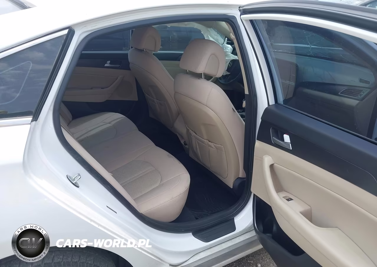 2017 Hyundai Sonata Sport VIN:5NPE34AFXHH582890 - 8