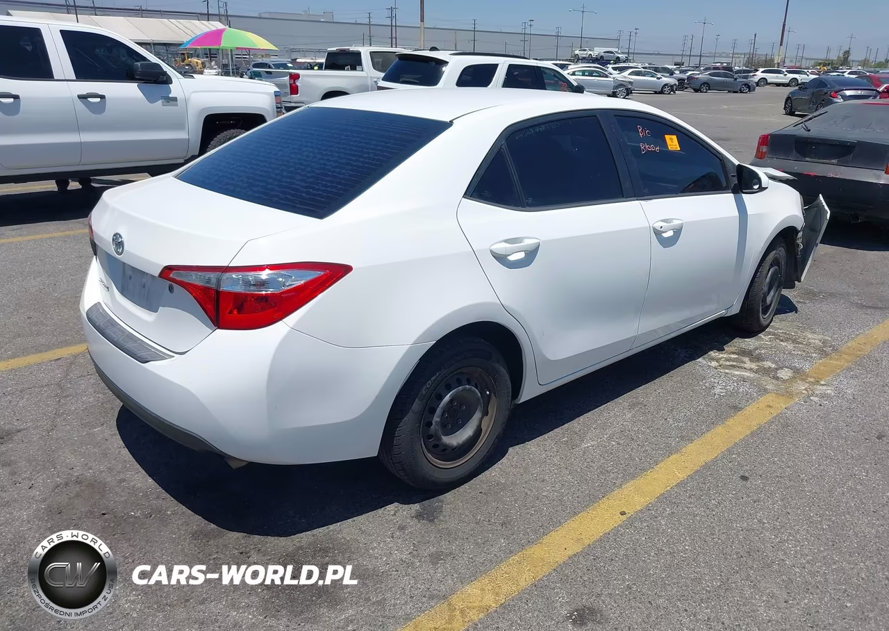 2016 Toyota Corolla L VIN:5YFBURHE4GP460425 - 4