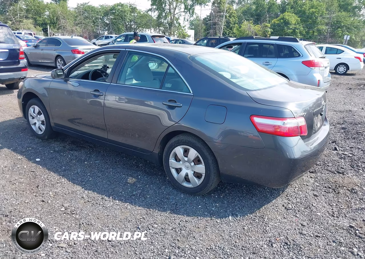 2008 Toyota Camry Le VIN:4T4BE46K38R043733 - 3