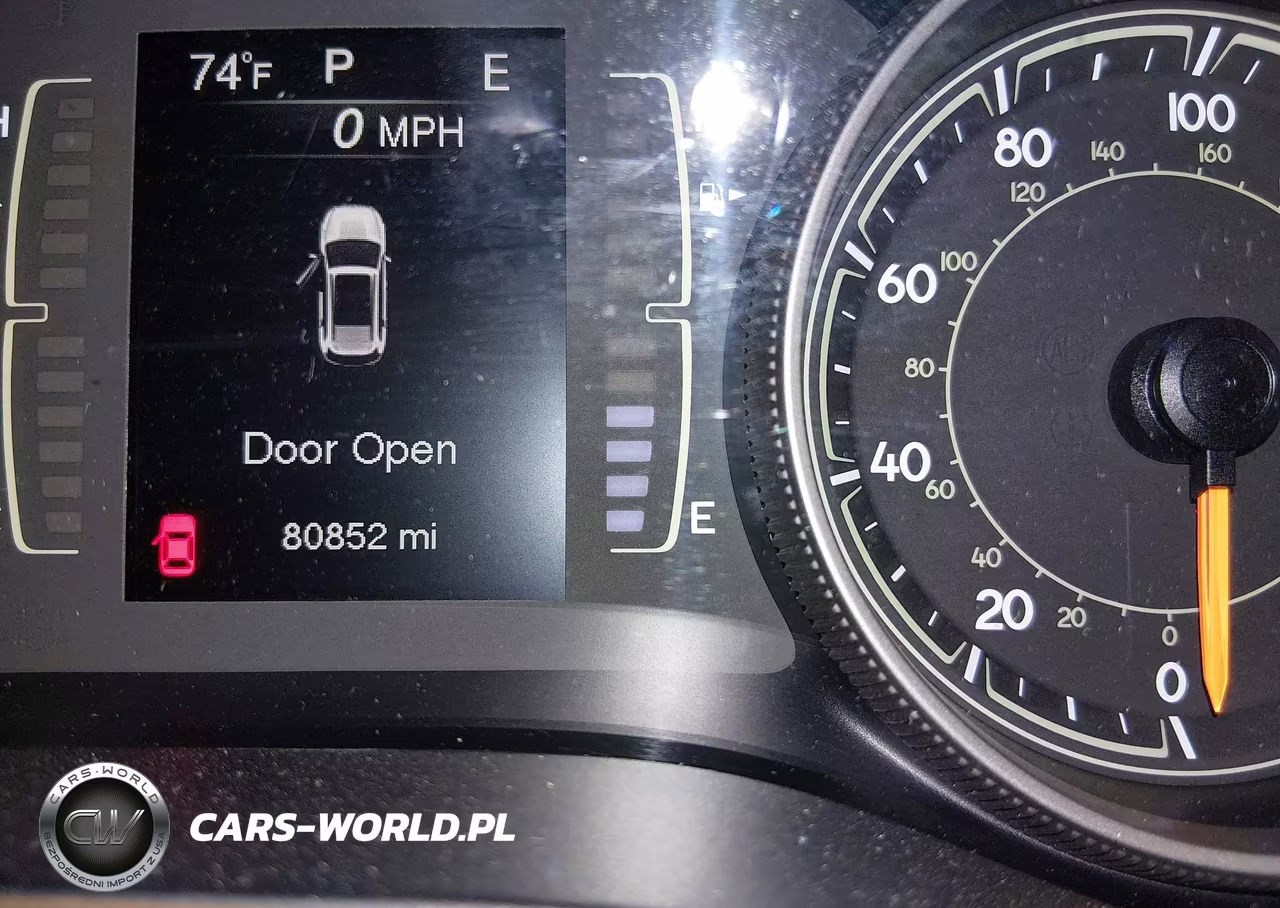 2017 Jeep Cherokee Sport VIN:1C4PJLAB0HW661680 - 15
