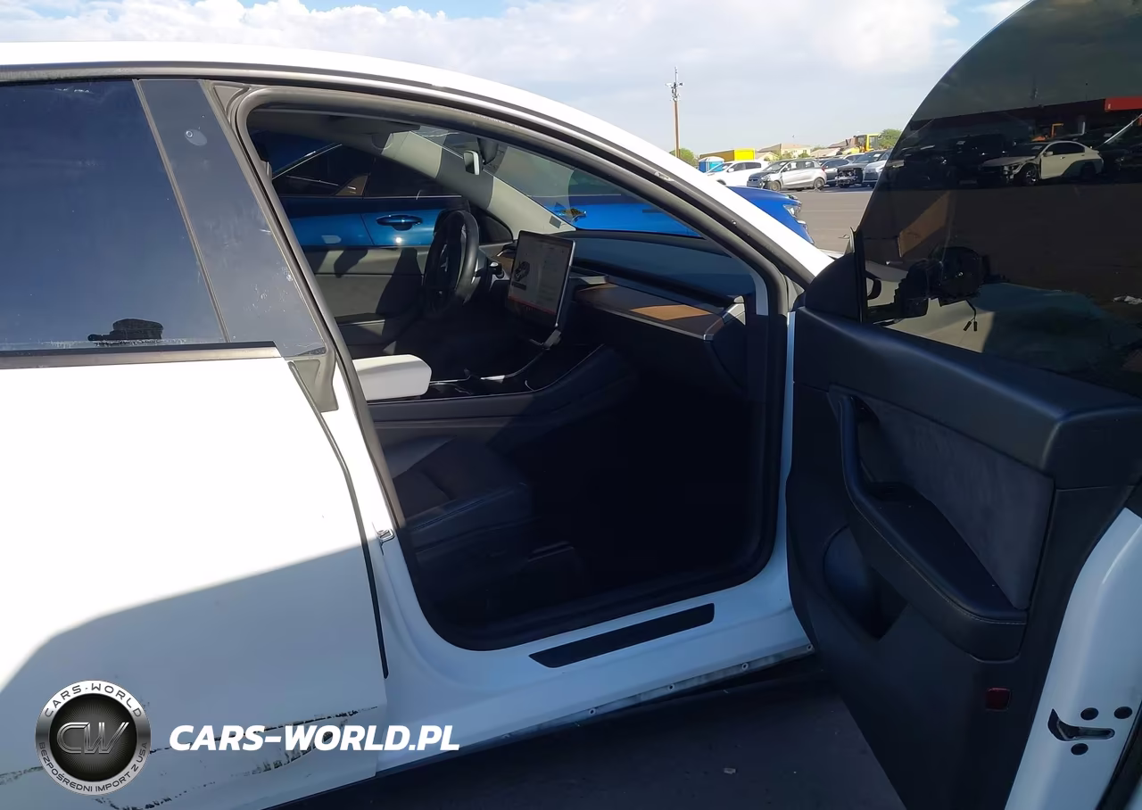 2020 Tesla Model Y Long Range Dual Motor All-Wheel Drive VIN:5YJYGDEE1LF016756 - 5