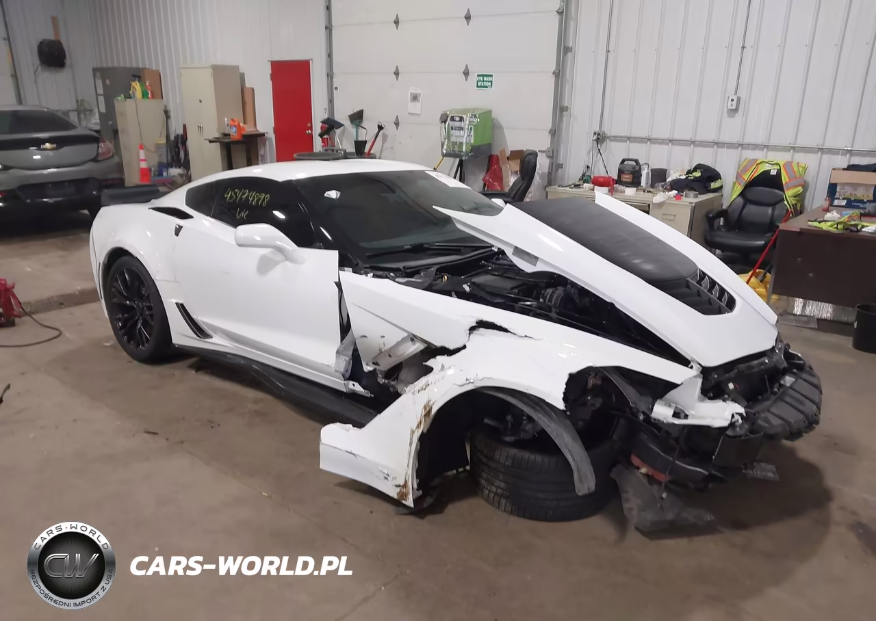 2016 Chevrolet Corvette Z06 VIN:1G1YP2D63G5604866 - 1