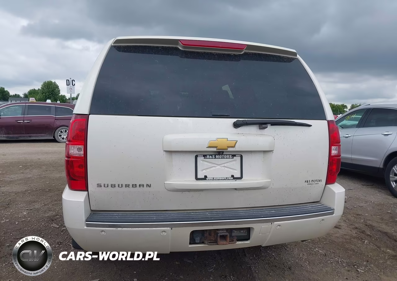2013 Chevrolet Suburban Ltz VIN:1GNSKKE72DR232192 - 16