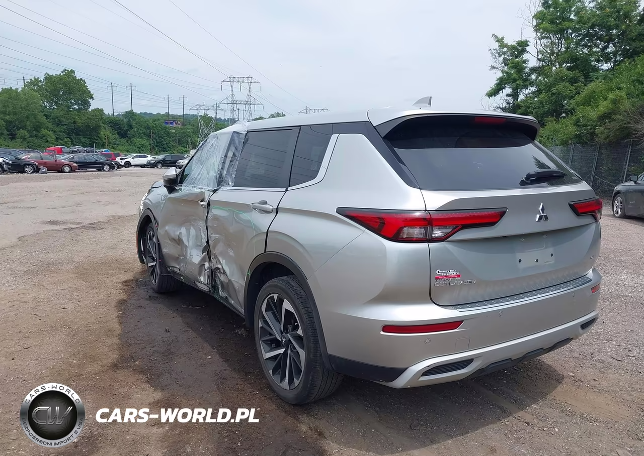 2022 Mitsubishi Outlander VIN:JA4J4UA82NZ014127 - 3