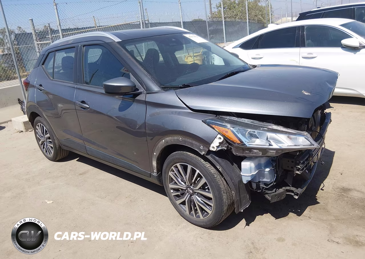 2021 Nissan Kicks Sv Xtronic Cvt