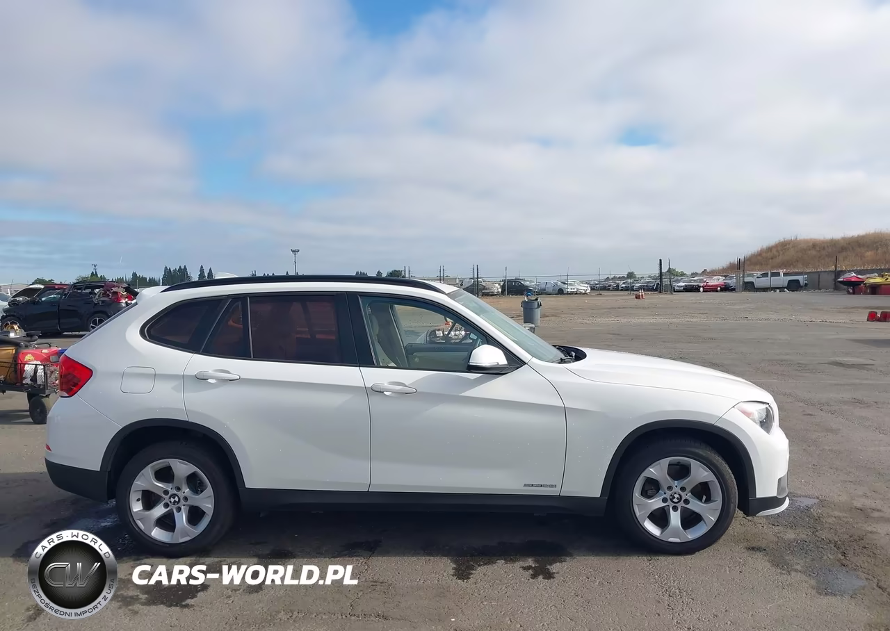 2015 BMW X1 Sdrive28I VIN:WBAVM1C50FV316160 - 13