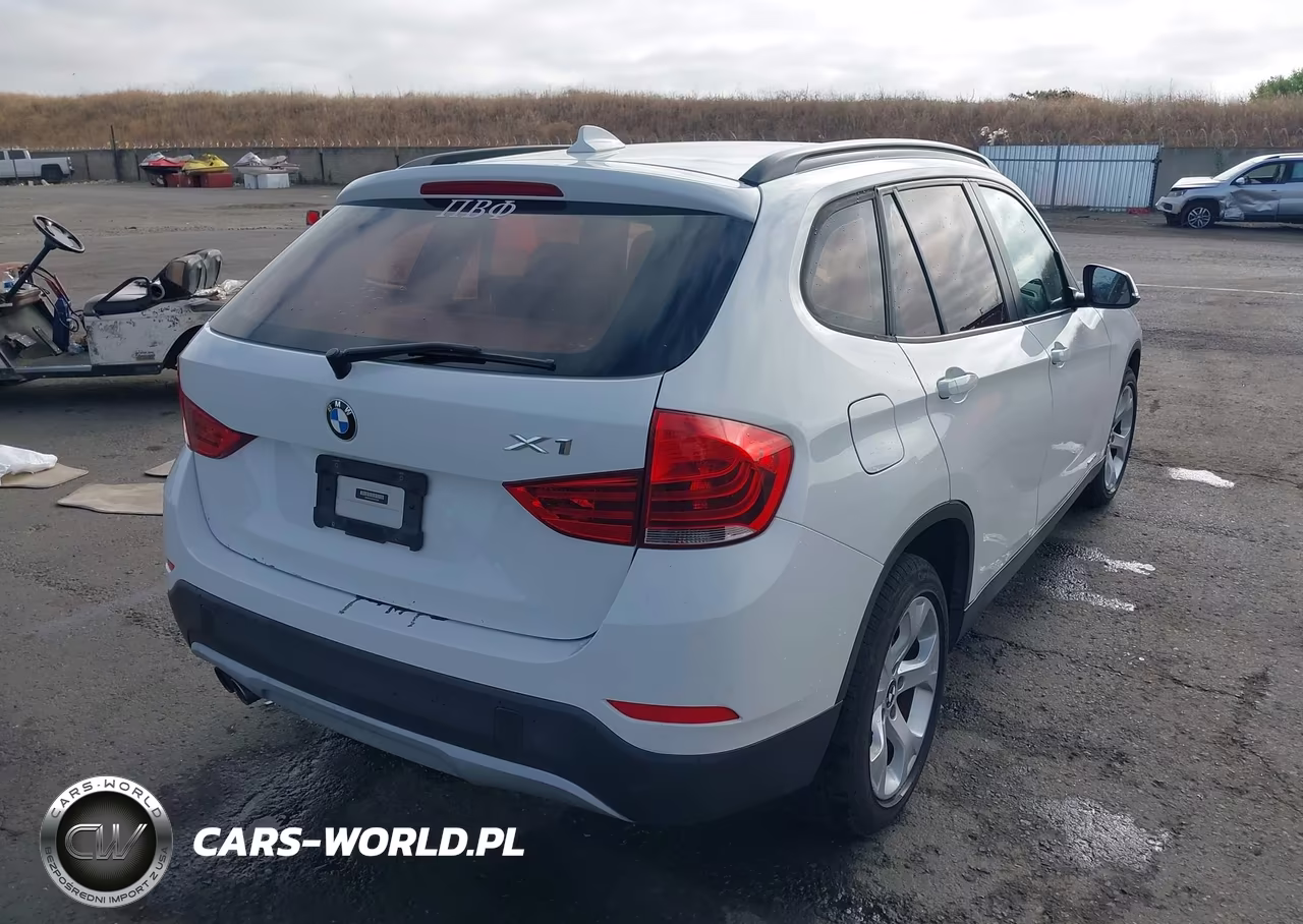 2015 BMW X1 Sdrive28I VIN:WBAVM1C50FV316160 - 4