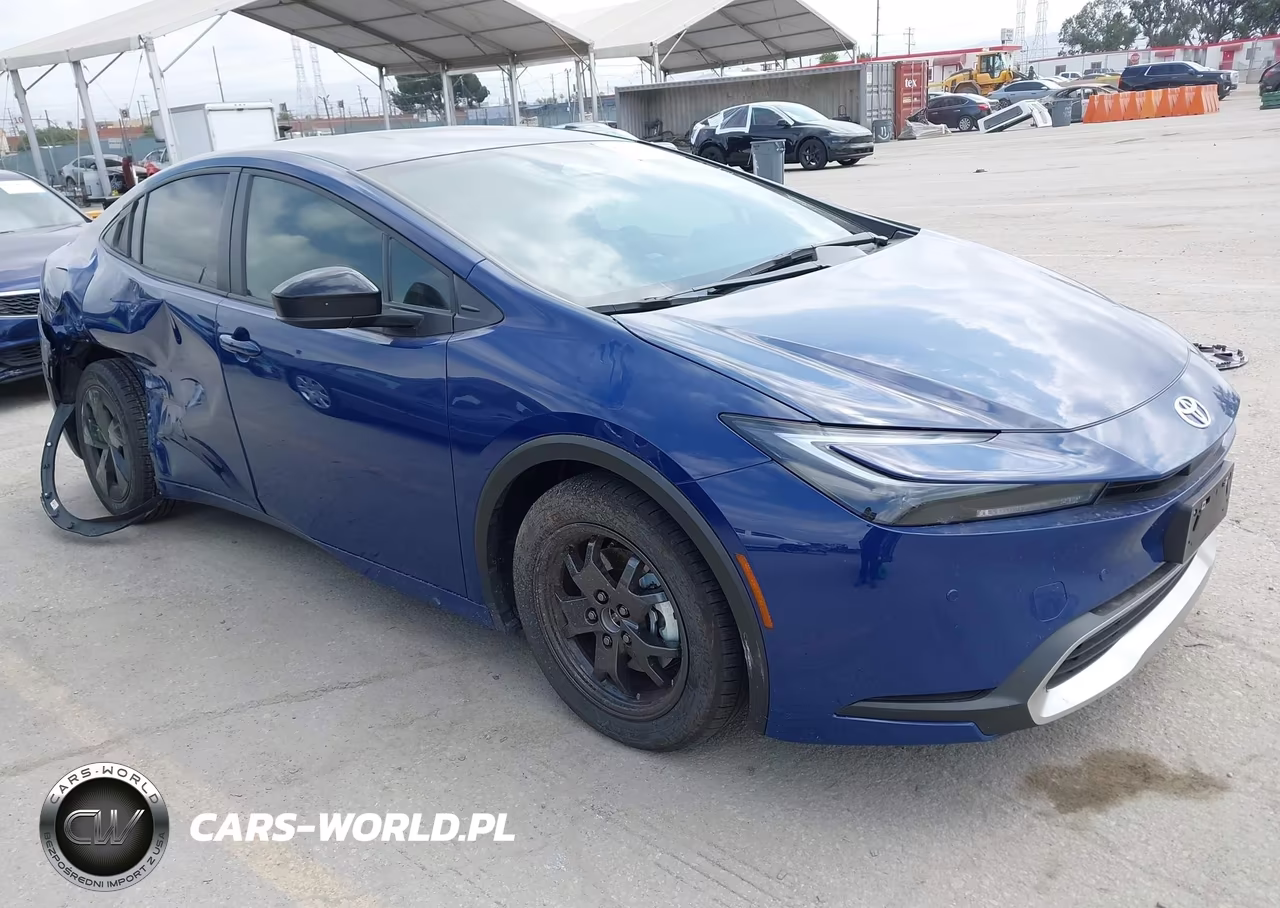 2026 Toyota Prius Plug-In Hybrid Se – zdjęcie 1 z 16