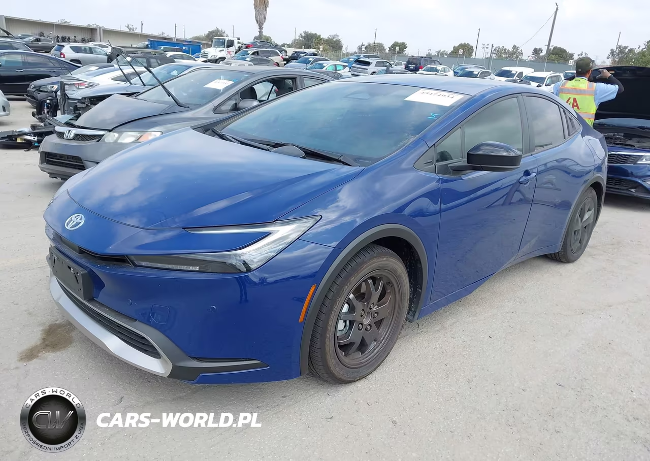 2026 Toyota Prius Plug-In Hybrid Se VIN:JTDACACU5T3066384 - 2