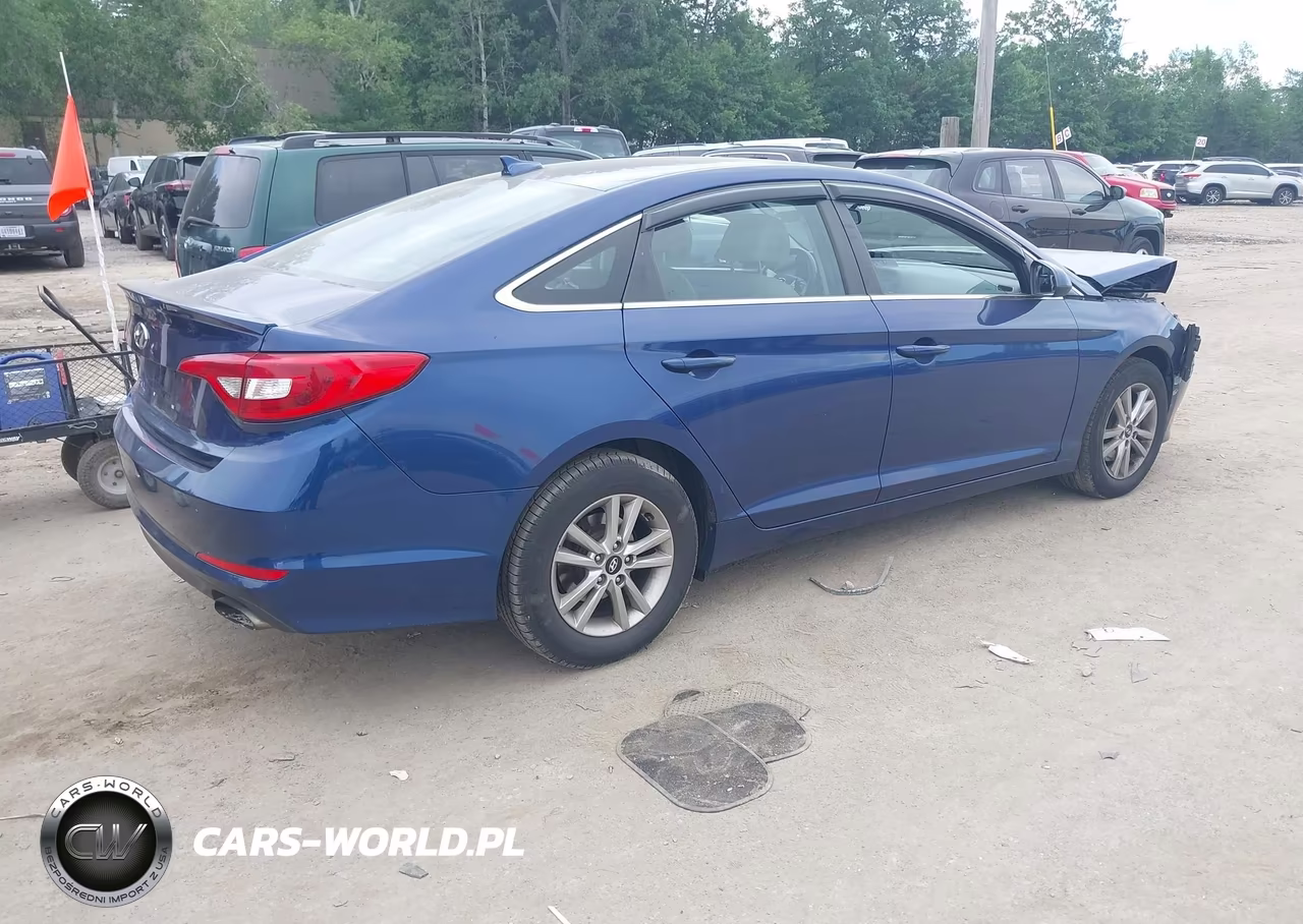 2017 Hyundai Sonata VIN:5NPE24AF0HH588524 - 4