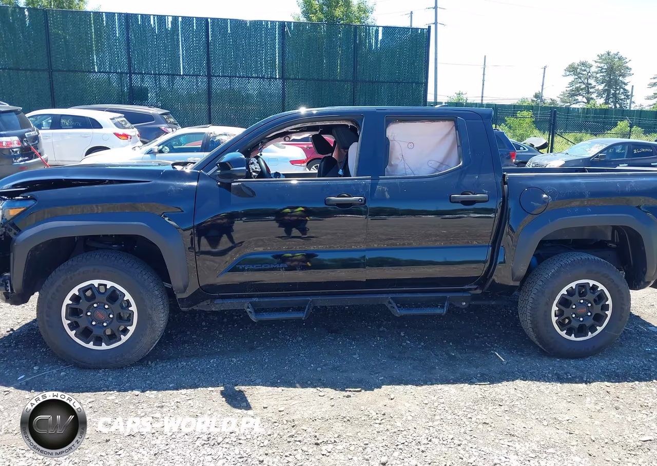 2025 Toyota Tacoma Trd Off Road VIN:3TMLB5JN5SM122755 - 13