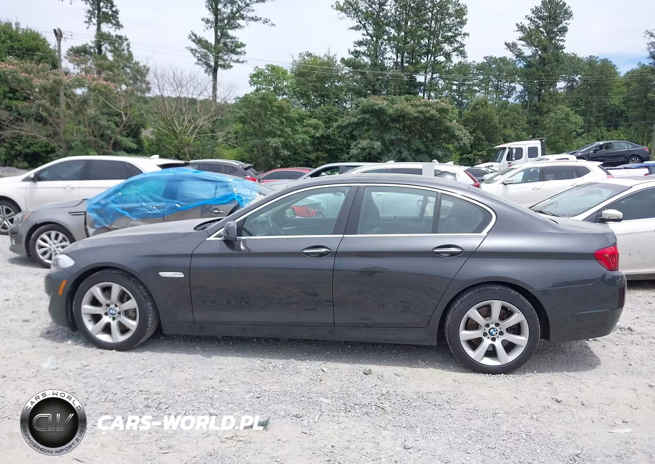 2013 BMW 550I xDrive VIN:WBAFU9C5XDDY71686 - 14