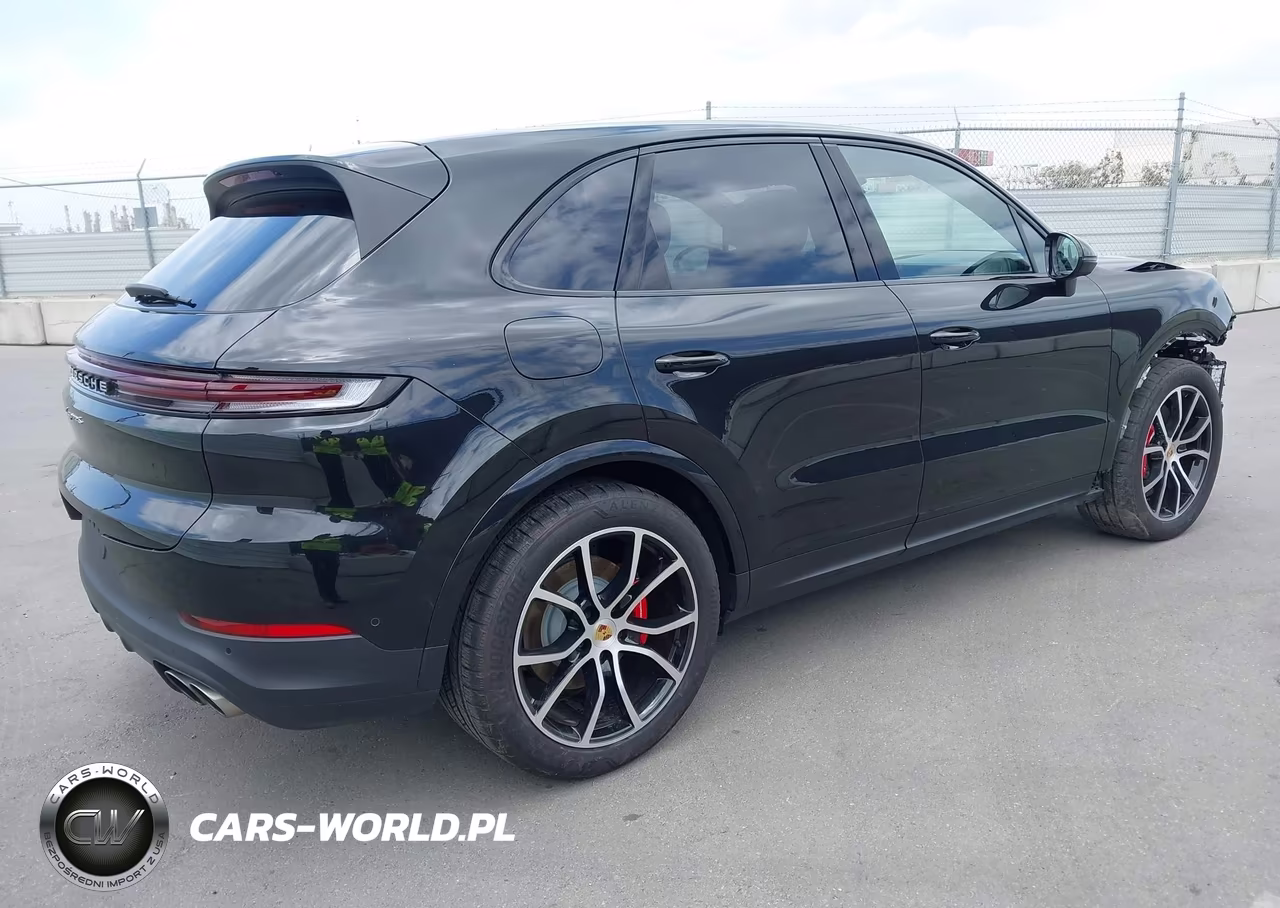 2024 Porsche Cayenne S VIN:WP1AL2AY9RDA35474 - 4