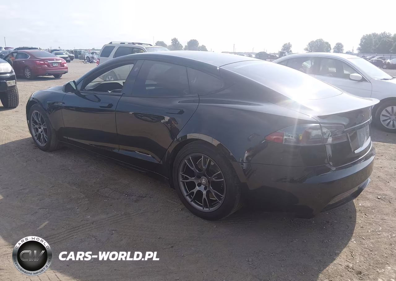 2021 Tesla Model S Long Range Dual Motor All-Wheel Drive VIN:5YJSA1E54MF428385 - 3