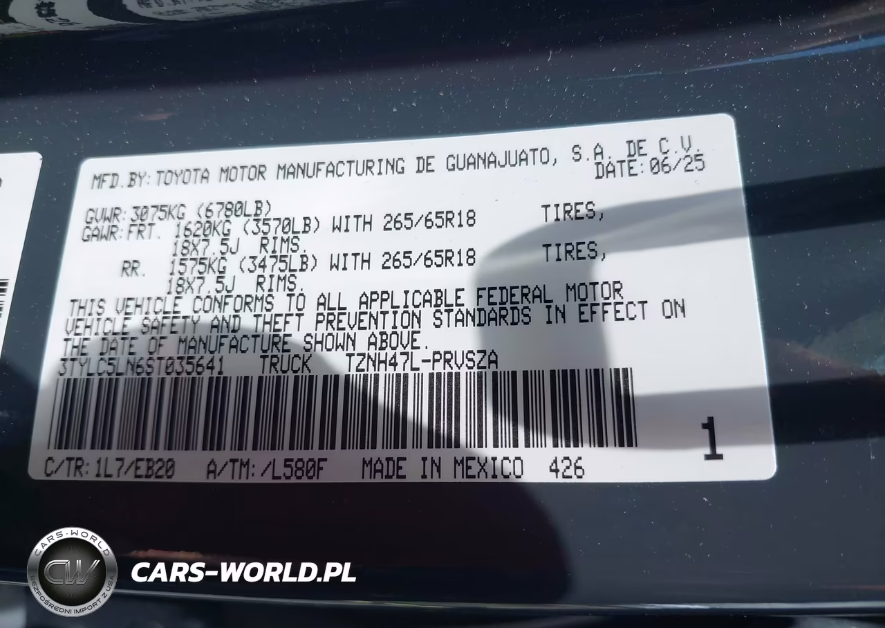 2025 Toyota Tacoma Hybrid Limited VIN:3TYLC5LN6ST035641 - 9