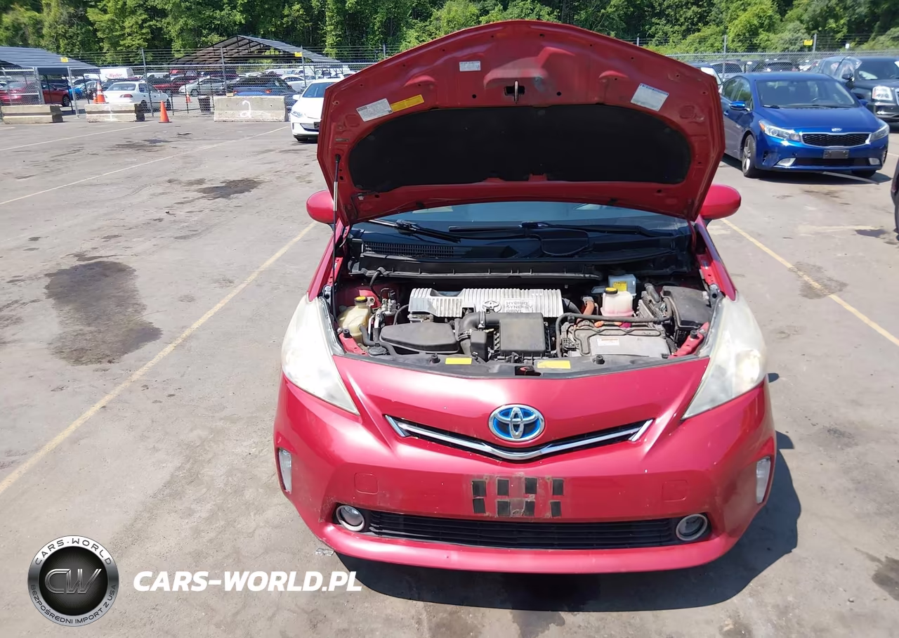 2012 Toyota Prius V Three VIN:JTDZN3EU0C3132717 - 10