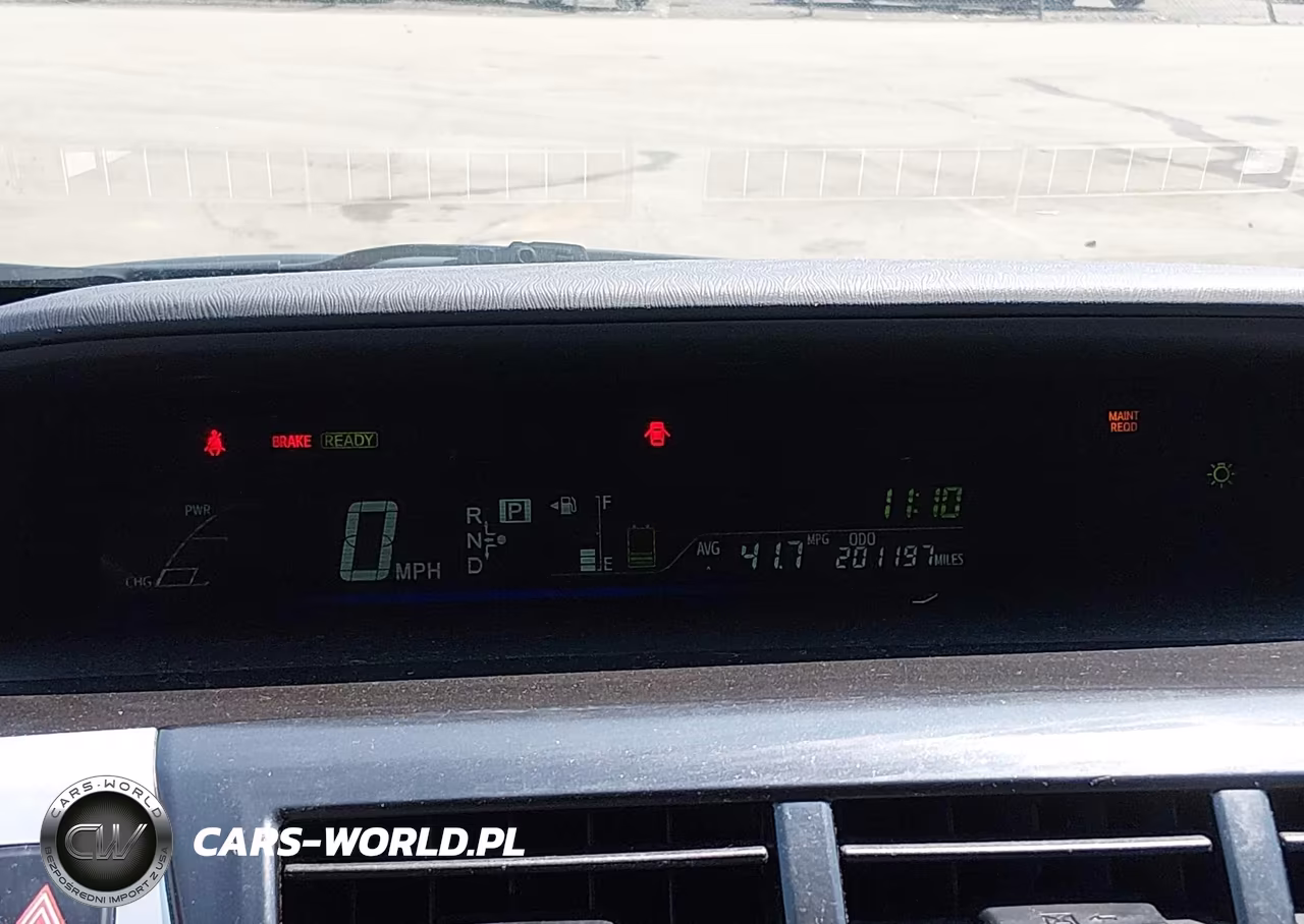 2012 Toyota Prius V Three VIN:JTDZN3EU0C3132717 - 7