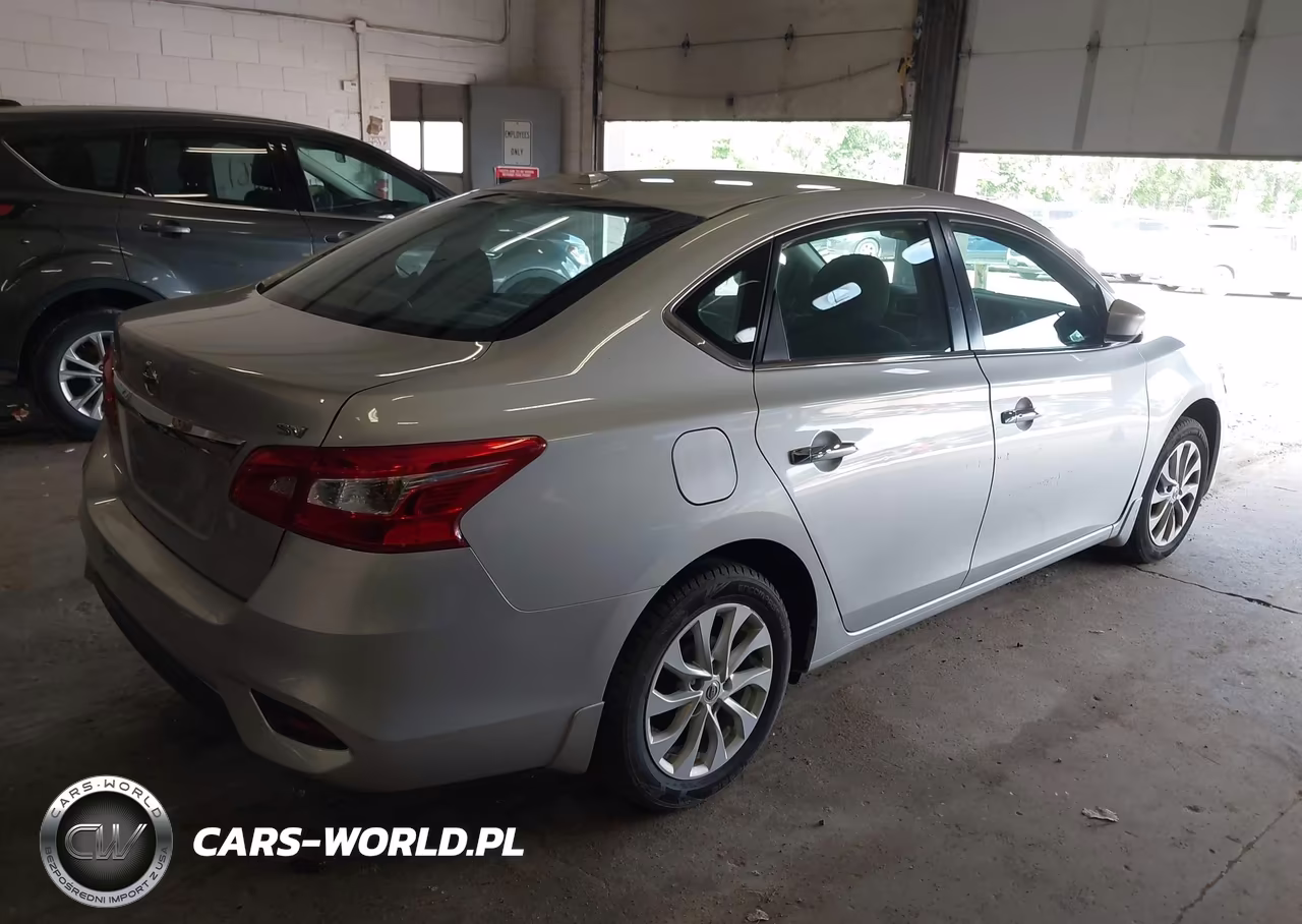 2018 Nissan Sentra Sv VIN:3N1AB7AP0JY231901 - 4
