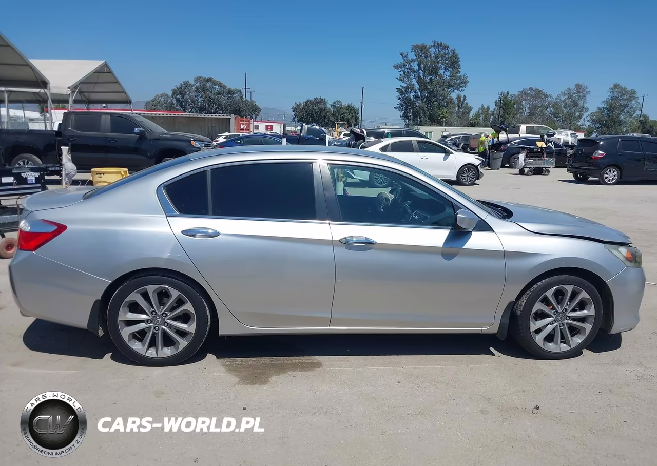 2014 Honda Accord Sport VIN:1HGCR2F55EA009121 - 13