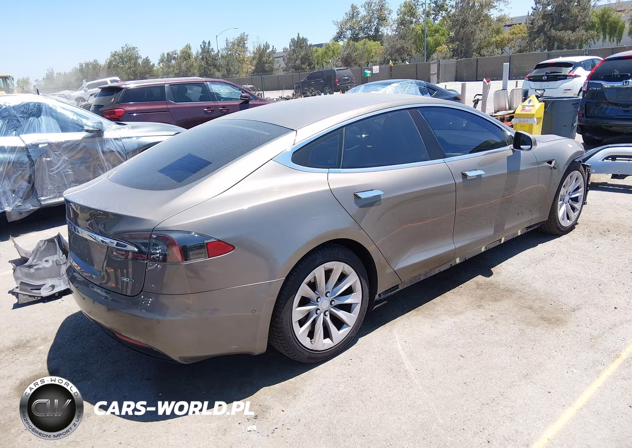 2016 Tesla Model S 60D-70D-75D-85D-90D VIN:5YJSA1E23GF142392 - 4