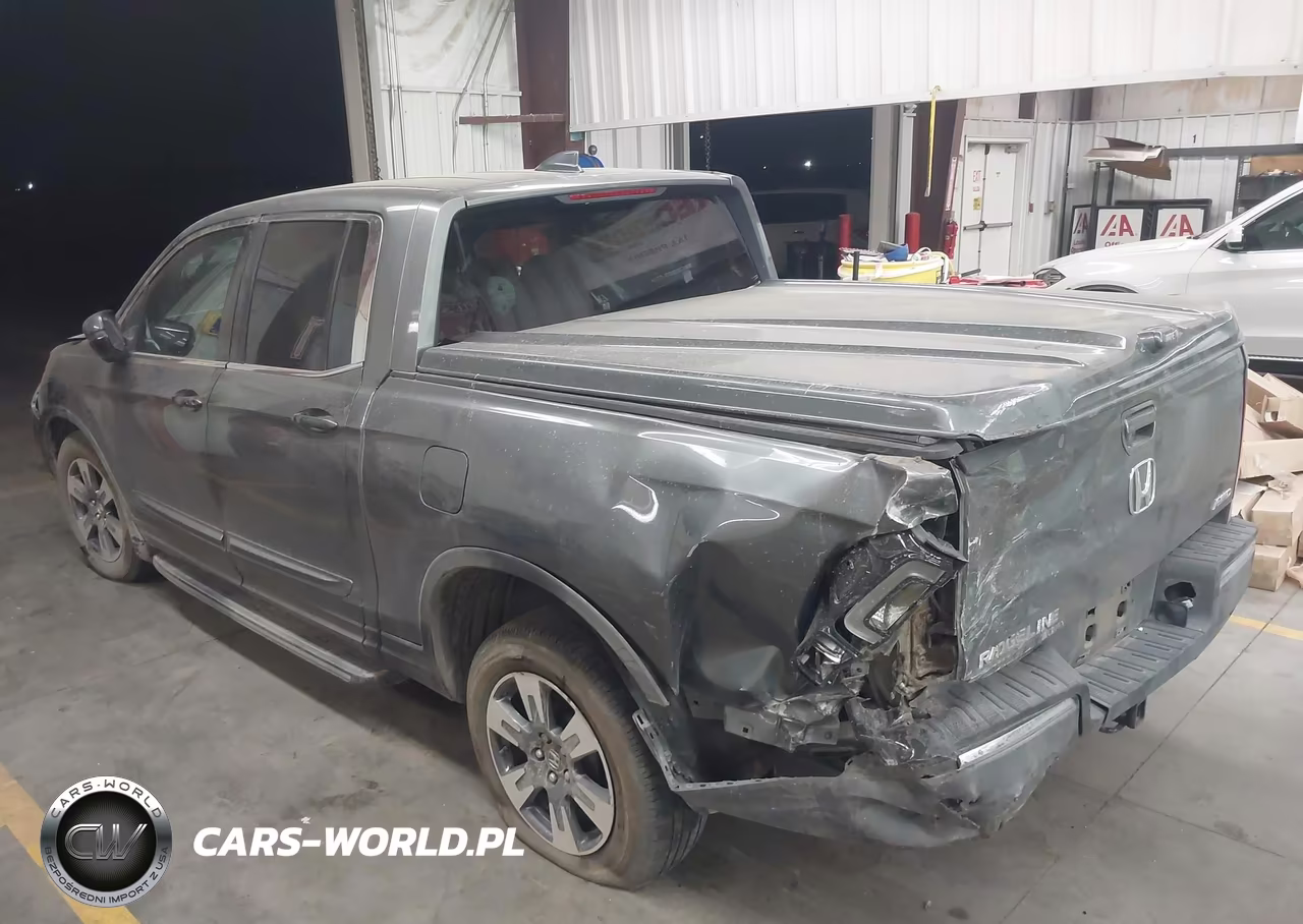 2017 Honda Ridgeline Rtl-T VIN:5FPYK3F60HB028315 - 3