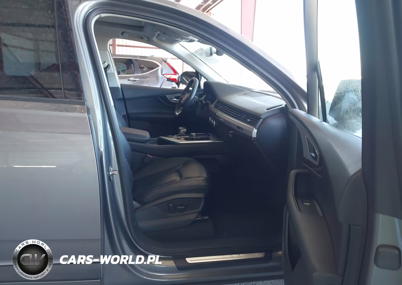 2017 Audi Q7 2.0T Premium VIN:WA1LHAF75HD045188 - 5