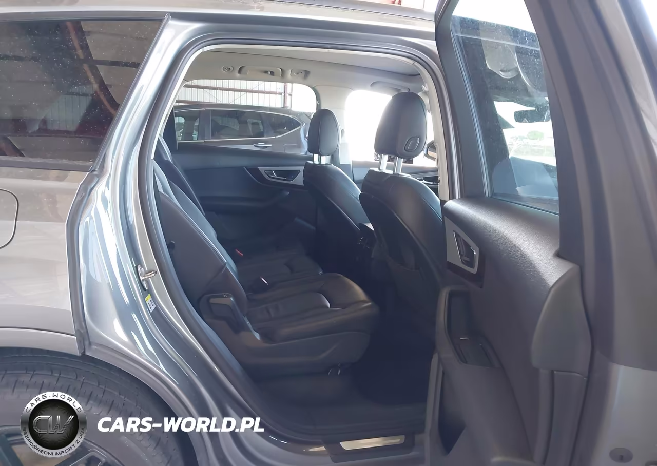 2017 Audi Q7 2.0T Premium VIN:WA1LHAF75HD045188 - 8