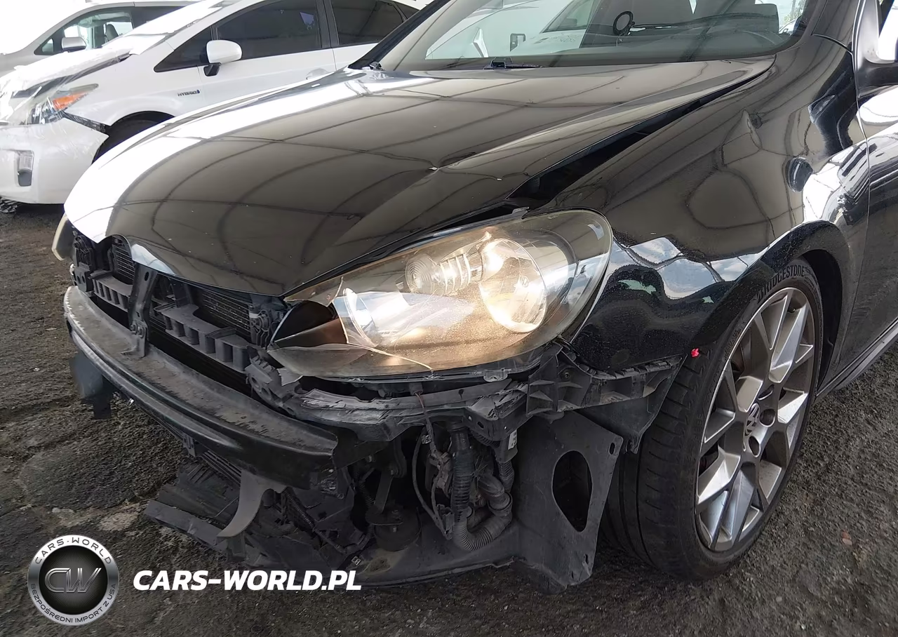 2013 Volkswagen Gti 2-Door VIN:WVWED7AJXDW104332 - 6