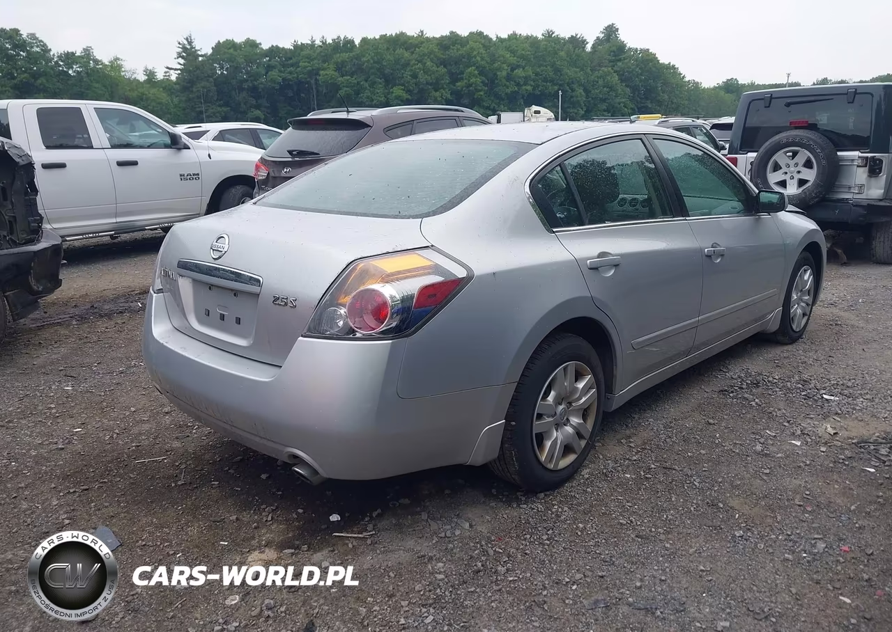2009 Nissan Altima 2.5 S VIN:1N4AL21E99N470552 - 4