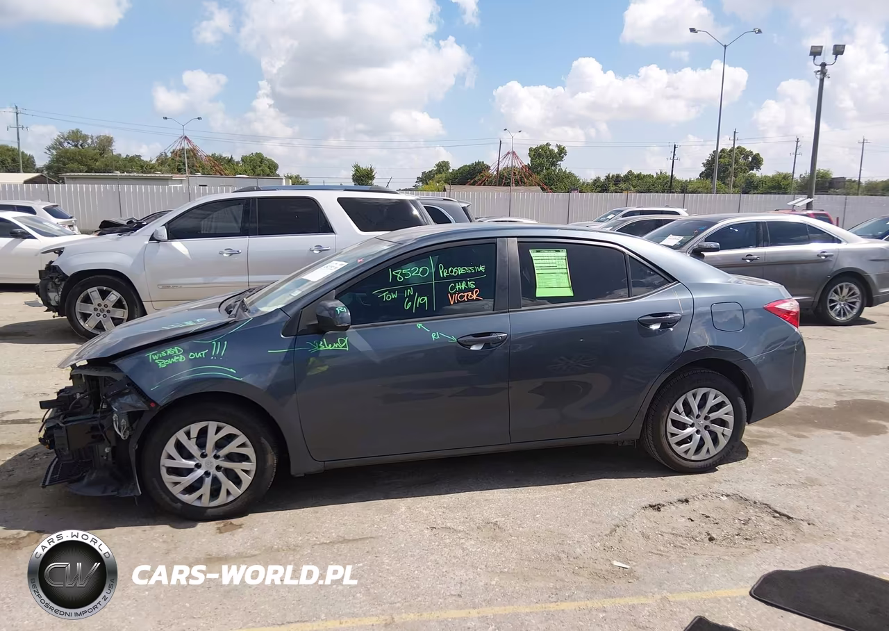 2019 Toyota Corolla Le VIN:2T1BURHE5KC203783 - 15
