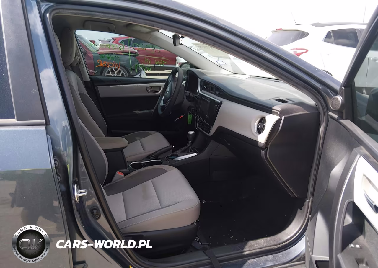 2019 Toyota Corolla Le VIN:2T1BURHE5KC203783 - 5