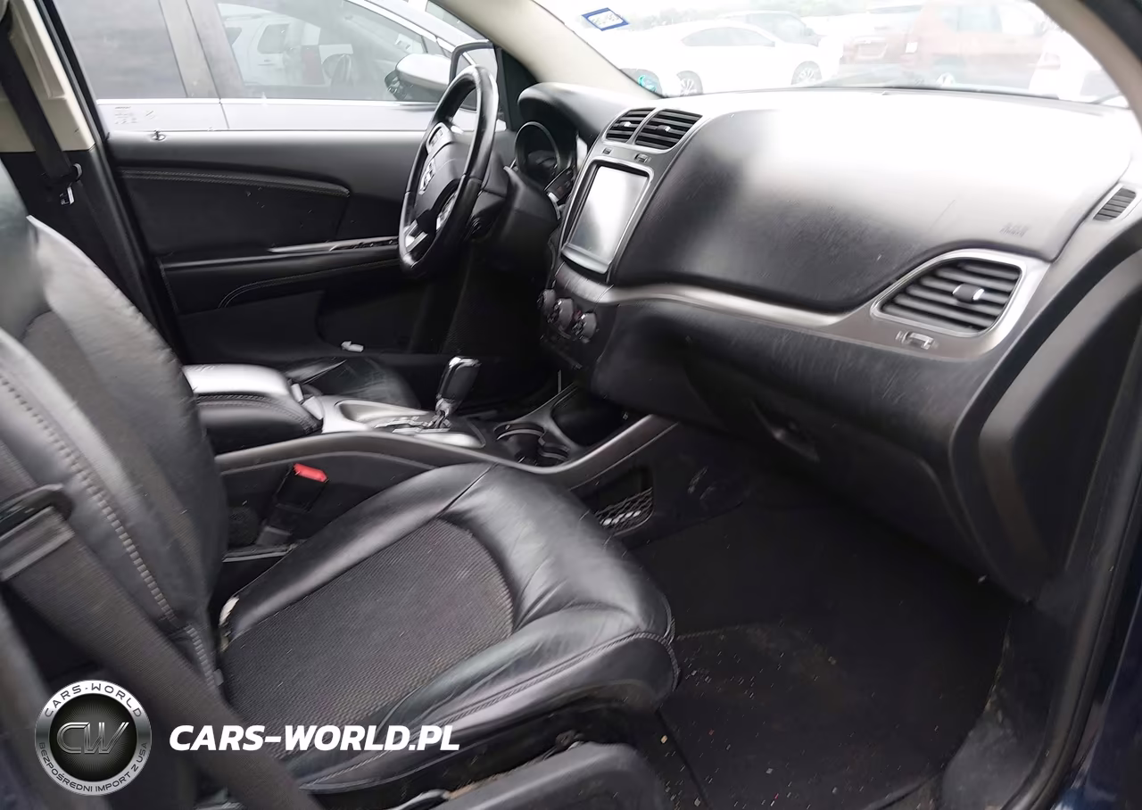 2017 Dodge Journey Crossroad Plus Awd VIN:3C4PDDGG3HT618053 - 5