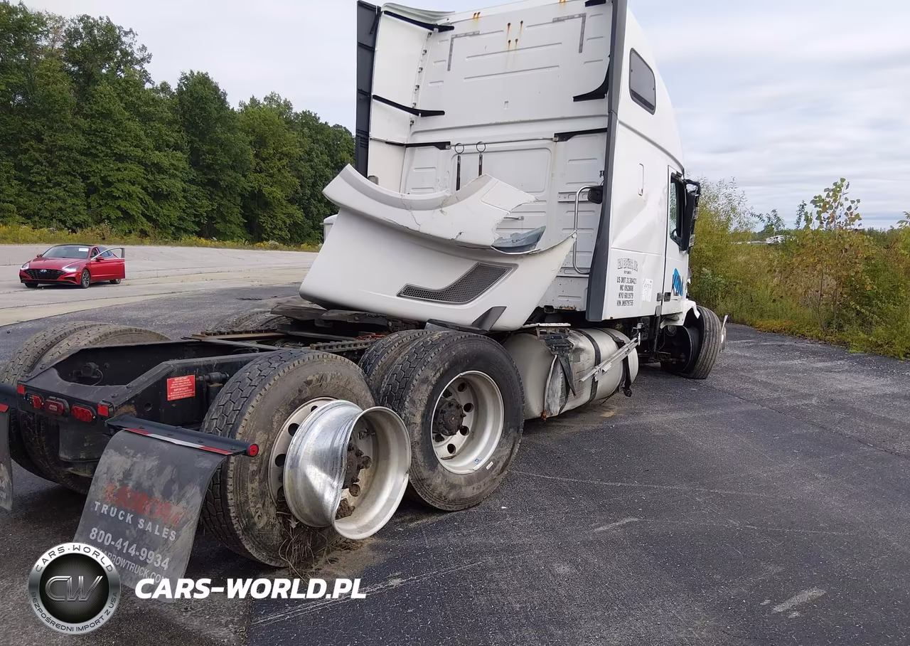 2018 Volvo Vnl VIN:4V4NC9EH2JN979755 - 4